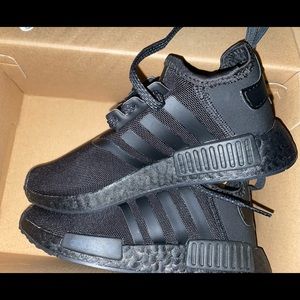 BRAND NEW IN BOX. adidas nmd r1 triple black preschool size 2